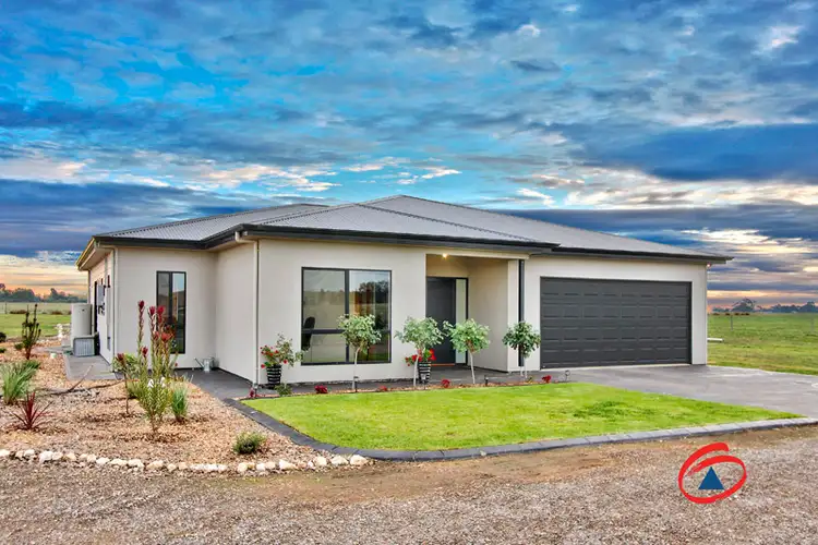 Second view of Homely house listing, 7 Karapas Court, Lewiston SA 5501