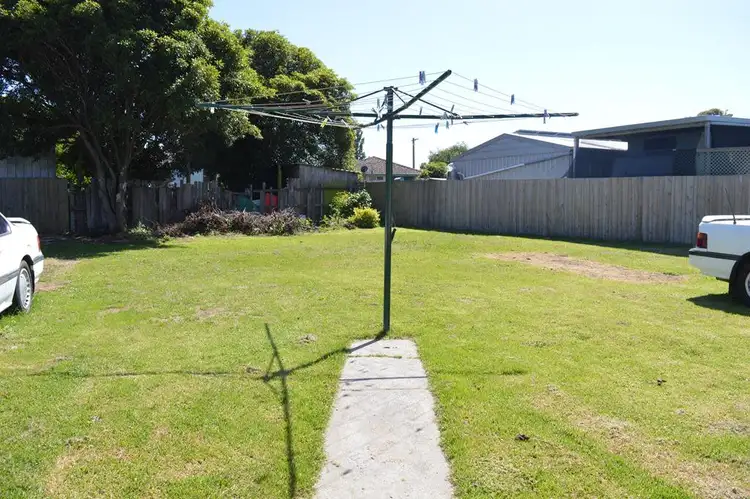 Third view of Homely house listing, 5 Maxwell Court, Yarram VIC 3971