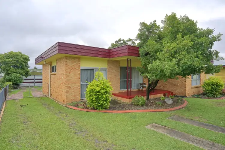 30 Williams Rd, Svensson Heights QLD 4670