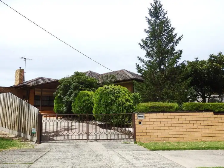 116 FRAWLEY ROAD, Hallam VIC 3803