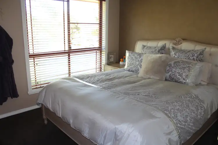 Sixth view of Homely house listing, 4 Elliot Close, Windradyne NSW 2795