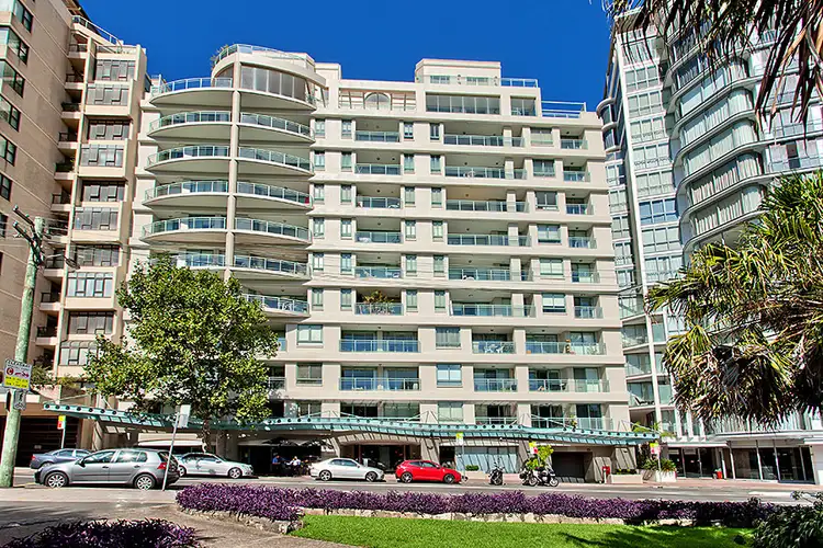 Second view of Homely apartment listing, 5/110 Alfred Street, Milsons Point NSW 2061