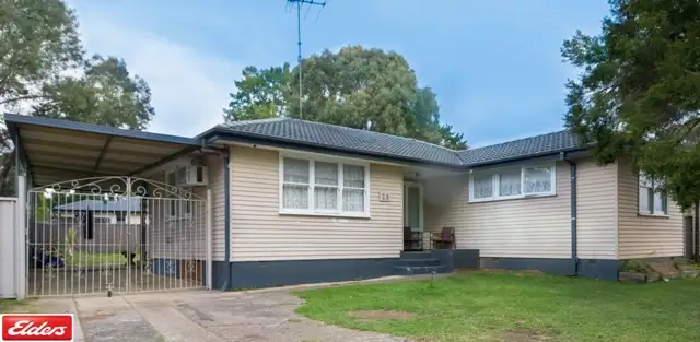 28 Tasman Avenue, Lethbridge Park NSW 2770