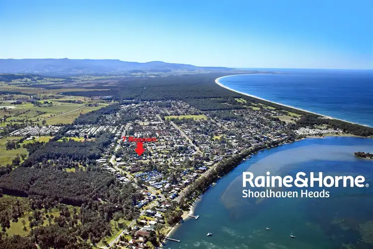 Sixth view of Homely house listing, 7 Renown Avenue, Shoalhaven Heads NSW 2535