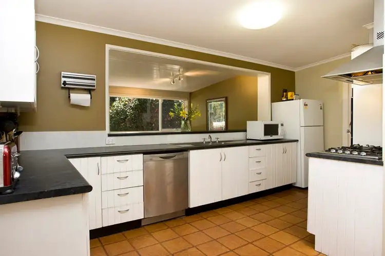 Sixth view of Homely house listing, 4 Toongoon Road, Burradoo NSW 2576