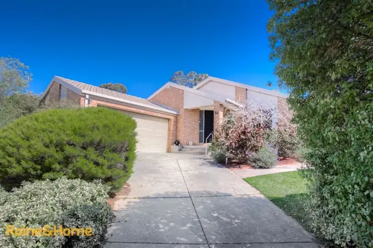 52 Olive Grove, Sunbury VIC 3429