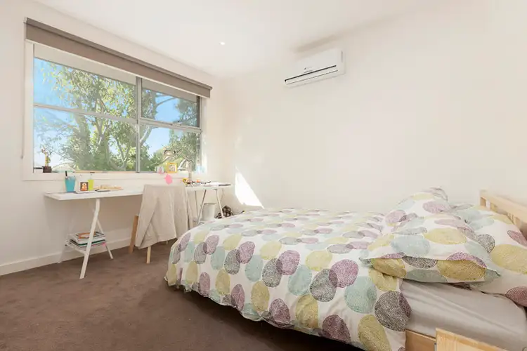 Sixth view of Homely townhouse listing, 2/70 Albert Street, Mount Waverley VIC 3149