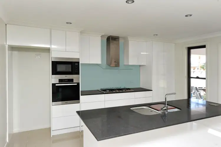 Fifth view of Homely house listing, 2/10 Corella Close, Salamander Bay NSW 2317