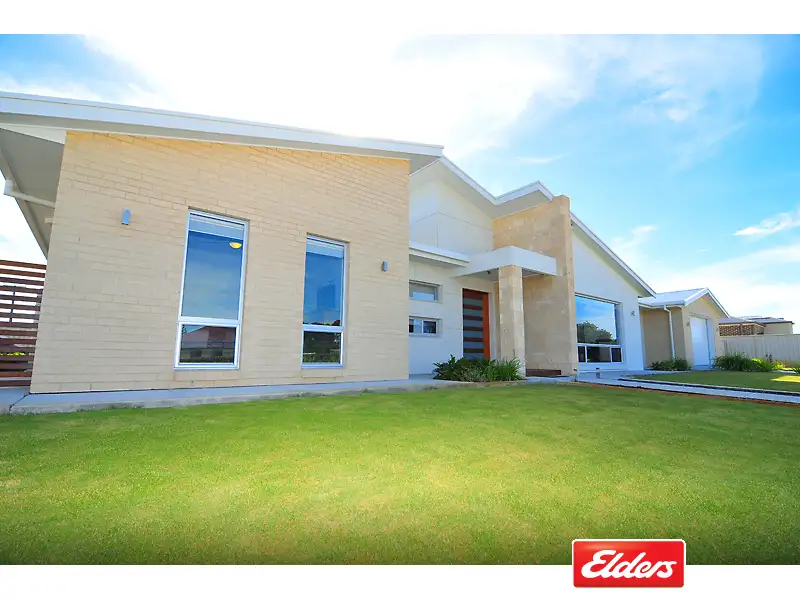 Main view of Homely house listing, 3 Duncan Street, Kingston Se SA 5275