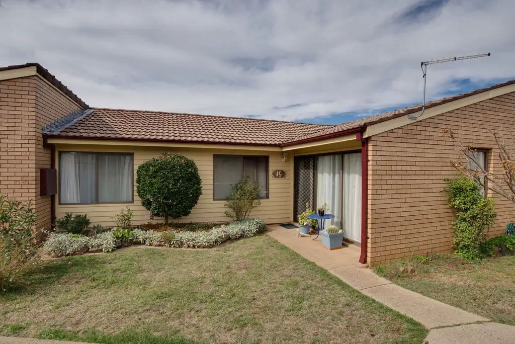 Main view of Homely unit listing, 15/10-12 Franklin Road, Orange NSW 2800