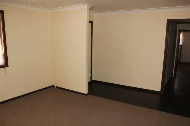 Fifth view of Homely house listing, 11 Dolton Way, Merredin WA 6415