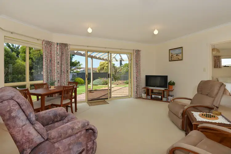 Second view of Homely house listing, 5 Sun Court, Middleton SA 5213