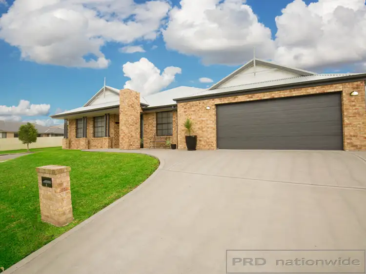 1 Pebble Creek Way, Gillieston Heights NSW 2321