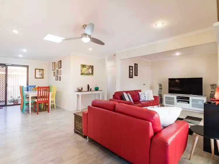 2/18 Stephenson Street, Labrador QLD 4215