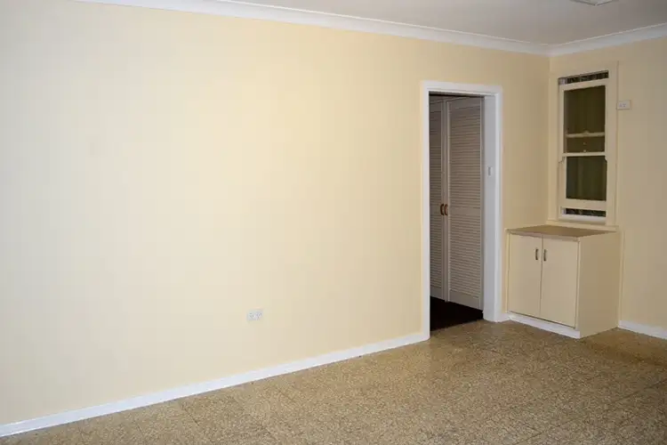 Sixth view of Homely house listing, 13 Walterbull Crescent, Griffith NSW 2680