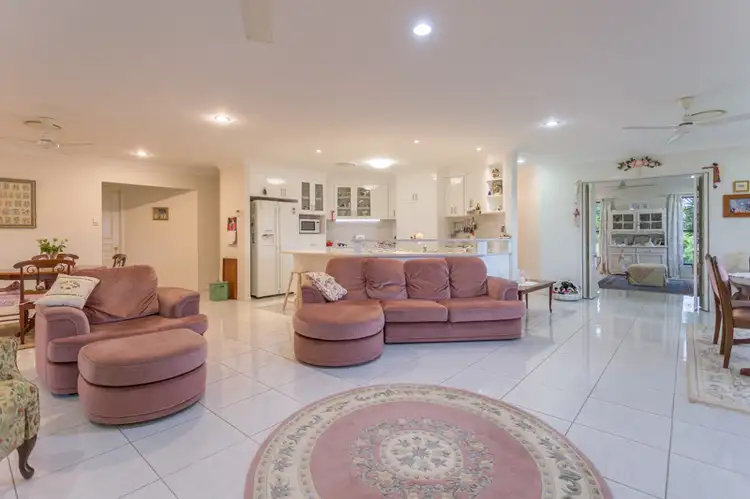 24 Robinson Avenue, Walkerston QLD 4751