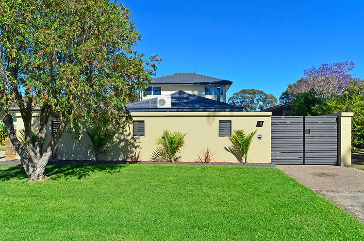 15 Breeze Street, Umina Beach NSW 2257