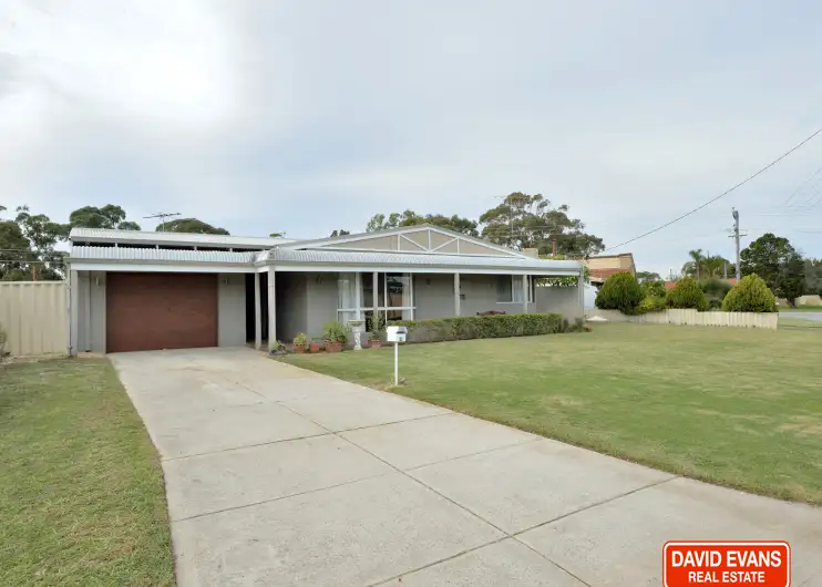 Second view of Homely house listing, 4 Mayfair Court, Cooloongup WA 6168