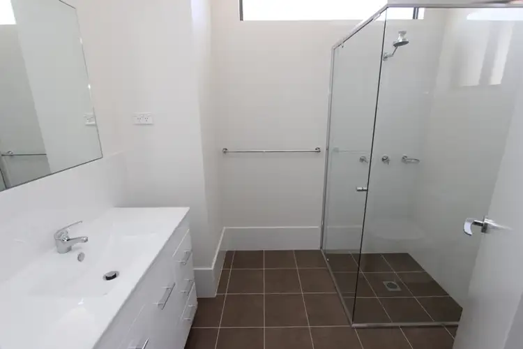 Sixth view of Homely house listing, 35 Amber Close, Kelso NSW 2795