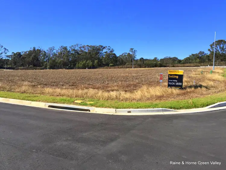 11 Starfruit Street, Denham Court NSW 2565