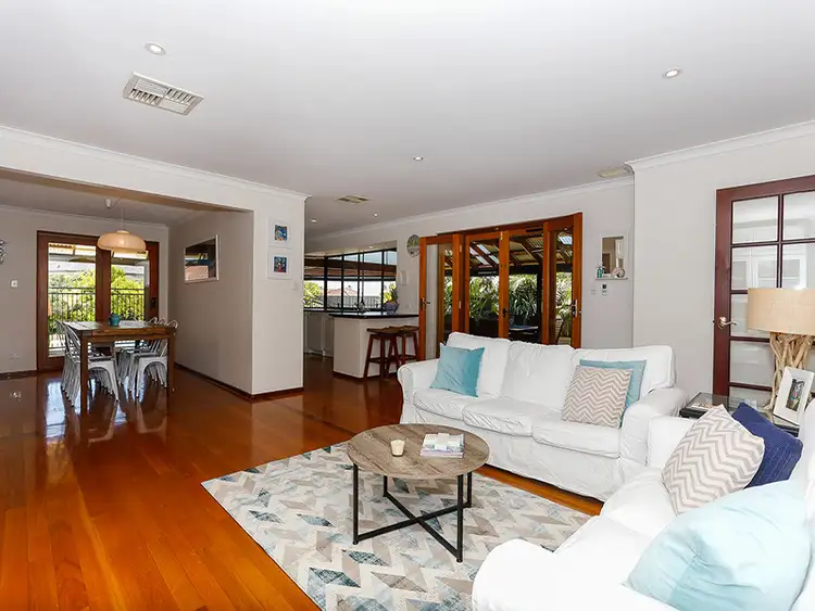 Seventh view of Homely house listing, 4 Stem Place, Ocean Reef WA 6027