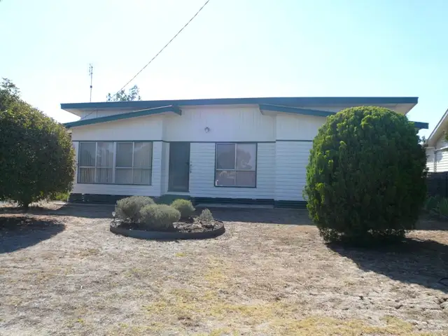 4 Phillips Street, Minyip VIC 3392