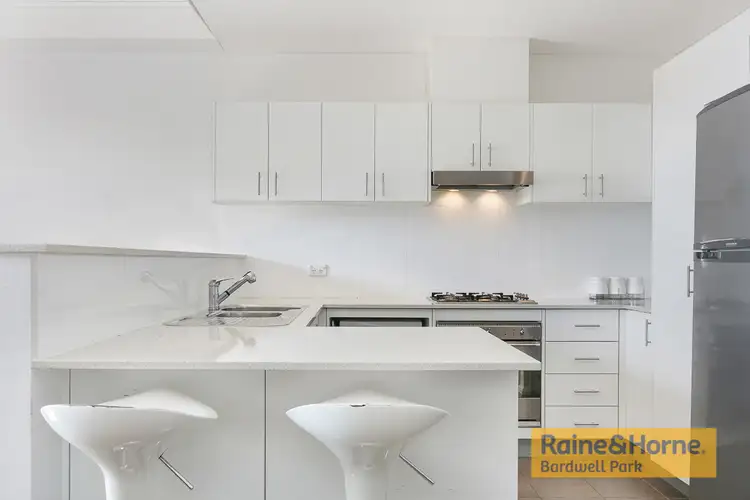 2/28 Patrick Street, Blacktown NSW 2148