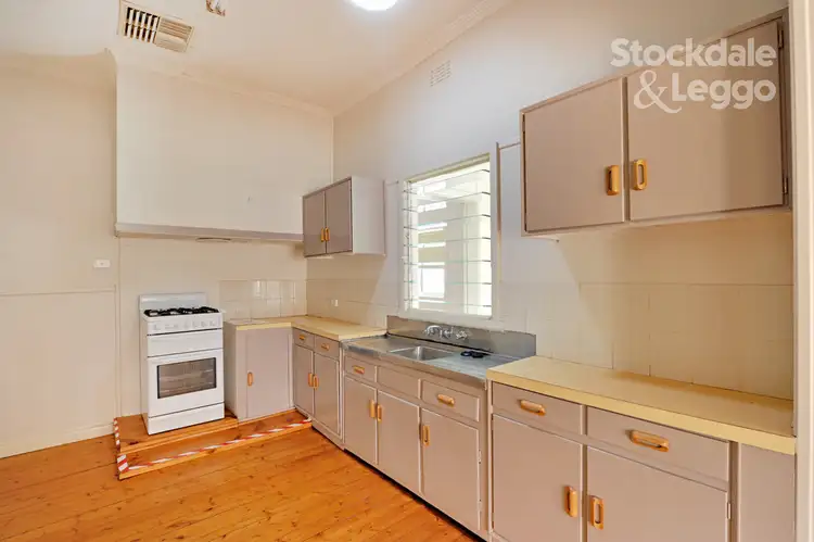 Fifth view of Homely house listing, 10 Leahy Street, Shepparton VIC 3630