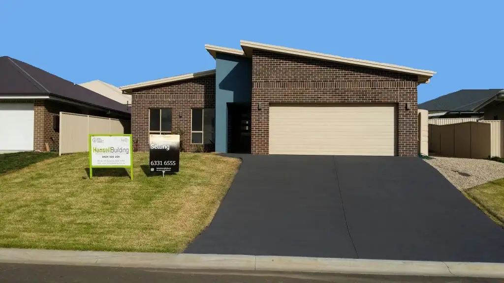 Main view of Homely house listing, 4 Mendel Drive, Kelso NSW 2795