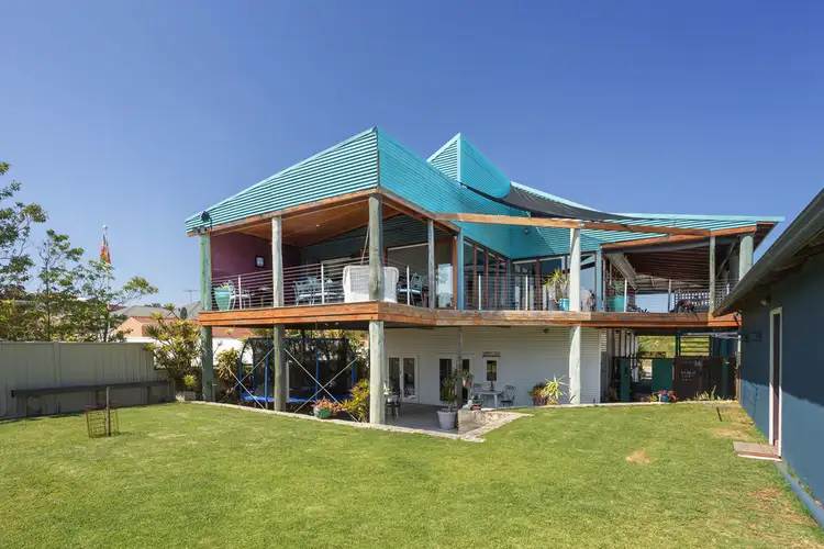 4 Kiesey Street, Coogee WA 6166