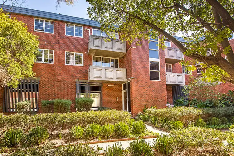 18/9 Milton Street, Ascot Vale VIC 3032