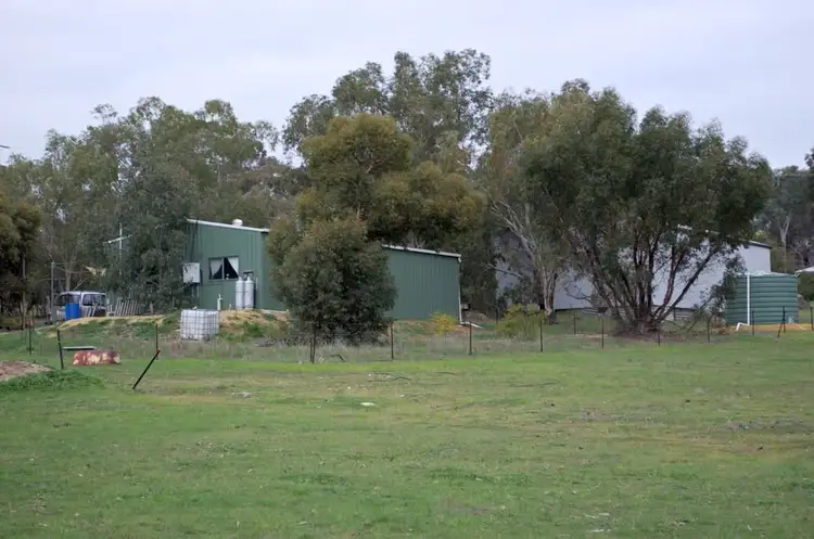 85 Avro Anson Road, Clackline WA 6564