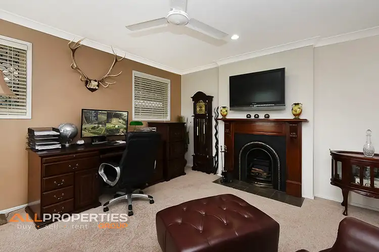 Sixth view of Homely house listing, 41 Weir Close, Berrinba QLD 4117