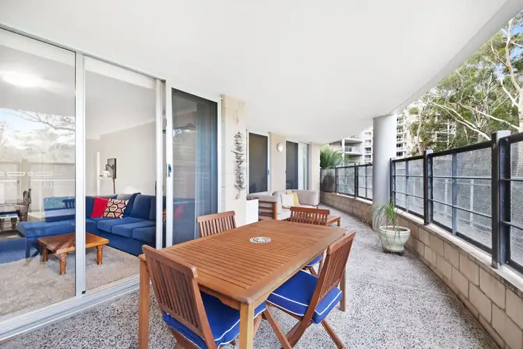 22/80 John Whiteway Drive, Gosford NSW 2250