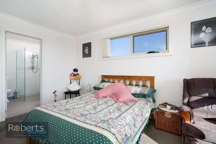 Sixth view of Homely house listing, 10 Cosgrove Court, Beauty Point TAS 7270