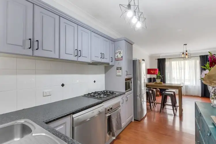 4/192 Seaview Road, Henley Beach South SA 5022