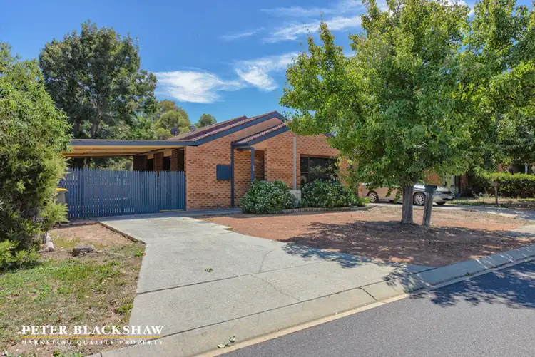 29 Wilhelmi Crescent, Banks ACT 2906