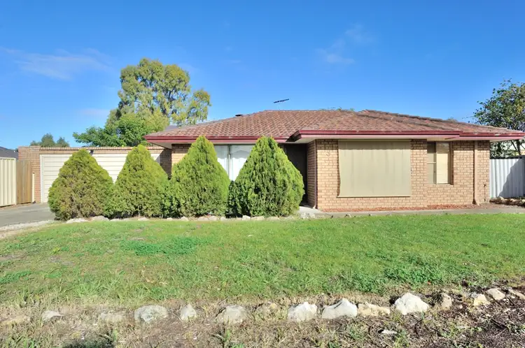 5 Fox Close, Waikiki WA 6169