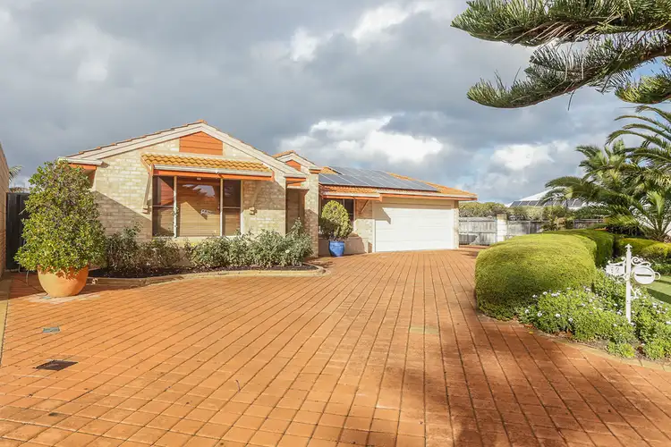 42 Rochester Drive, Mindarie WA 6030