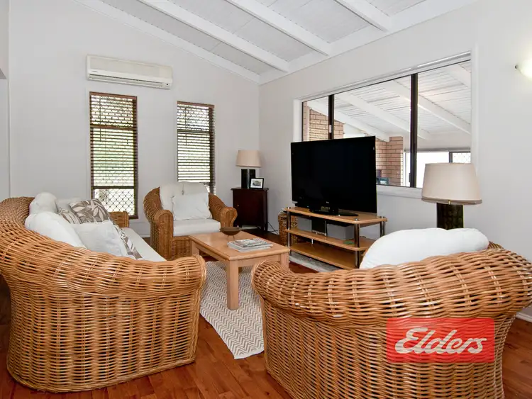 Fifth view of Homely house listing, 8 CAHORS COURT, Mount Warren Park QLD 4207
