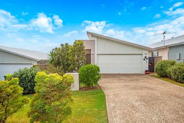 2 / 40 Lennox Circuit, Pottsville NSW 2489