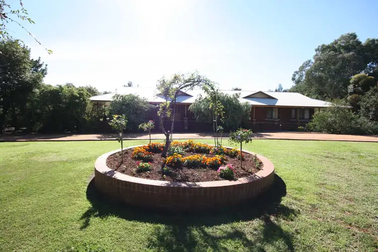 7 Homestead Drive, Dubbo NSW 2830