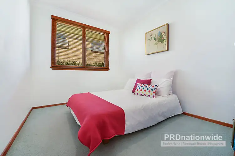 Sixth view of Homely villa listing, 6/10 Oldham Crescent, Dolls Point NSW 2219