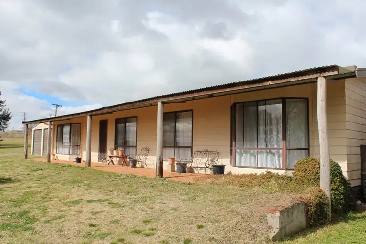 129 Ophir Road, Bathurst NSW 2795