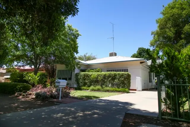 91 Maiden Avenue, Leeton NSW 2705