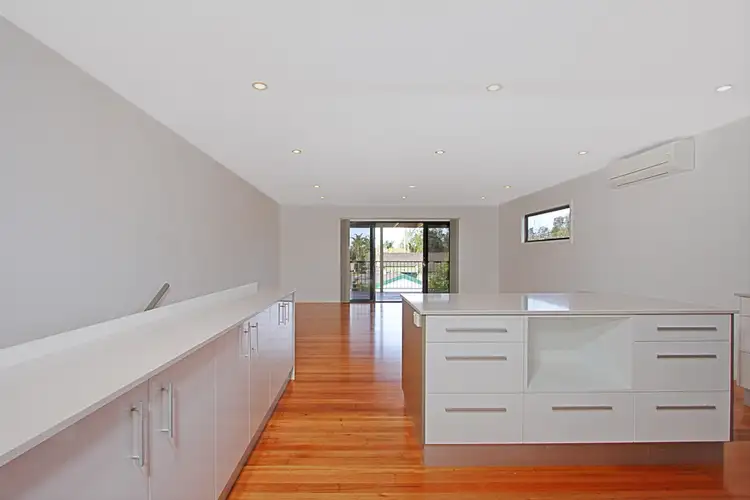 Sixth view of Homely unit listing, 2/65 Golf Links Drive, Batemans Bay NSW 2536