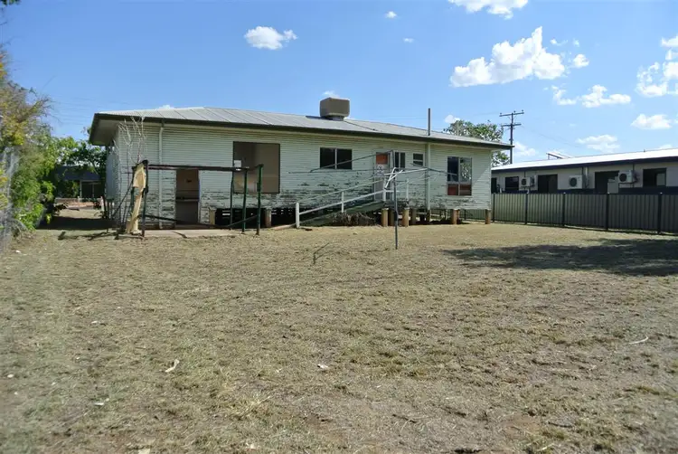 Fifth view of Homely house listing, 4 Arnold Street, Blackwater QLD 4717