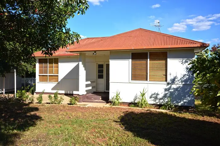 4 Cedar Crescent, Griffith NSW 2680