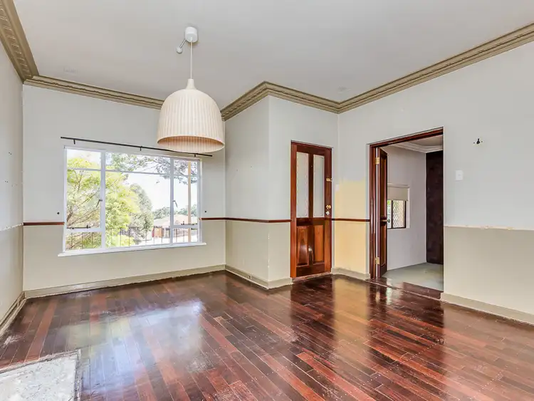 152 South Western Hwy, Mount Richon WA 6112