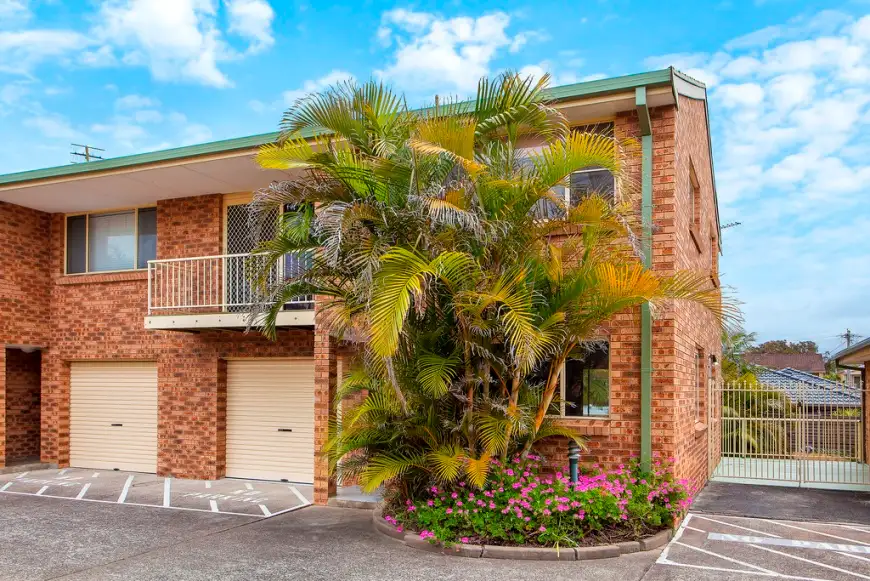 Main view of Homely townhouse listing, 6/74 Oceanview Drive, Wamberal NSW 2260